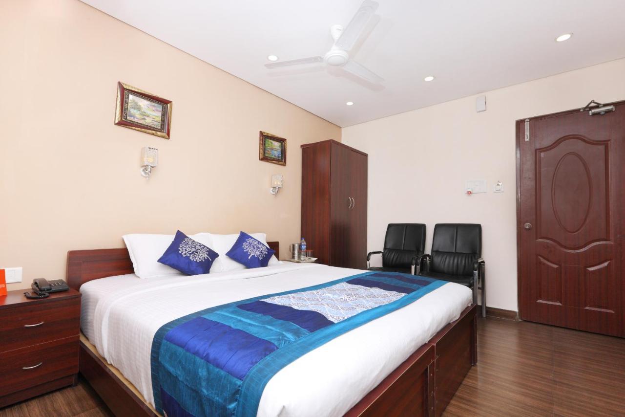מלון צ'נאי Oyo 1001 Palmtree Corporate Anna Nagar מראה חיצוני תמונה