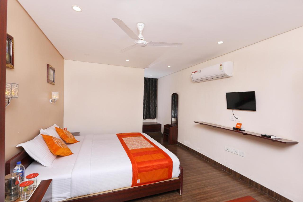 מלון צ'נאי Oyo 1001 Palmtree Corporate Anna Nagar מראה חיצוני תמונה