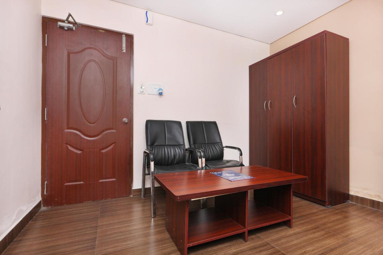 מלון צ'נאי Oyo 1001 Palmtree Corporate Anna Nagar מראה חיצוני תמונה