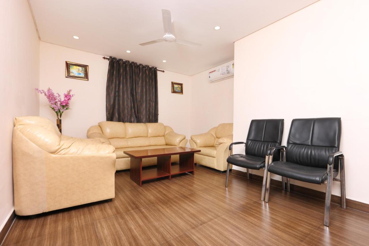 מלון צ'נאי Oyo 1001 Palmtree Corporate Anna Nagar מראה חיצוני תמונה